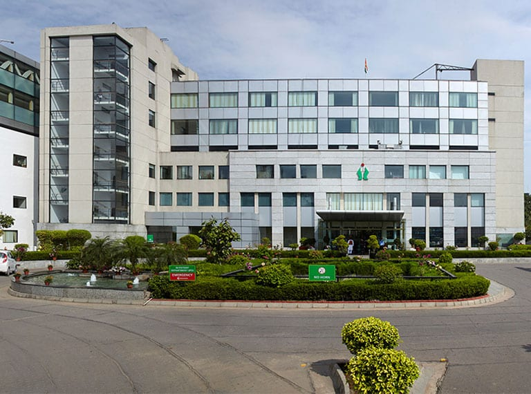 Fortis Escorts Heart Institute